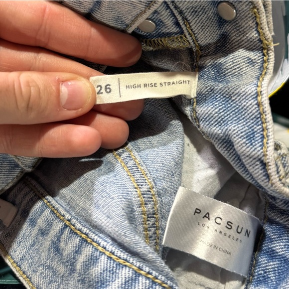 PacSun High Rise Straight Leg Jeans Distressed Light Wash Size 26 Denim - Picture 9 of 10